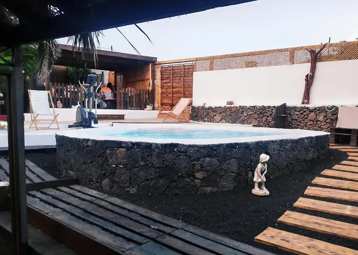 Lucia - El Mirador * Mácher